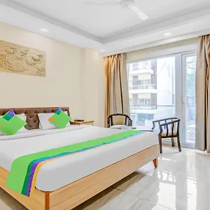 Treebo Sai Village Gold Souk - Sec 43 *** Gurgaon